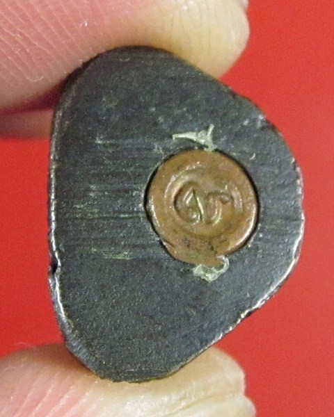 รูปหล่อพระครูอุทิศธรรมรส วัดเขาปฐวี