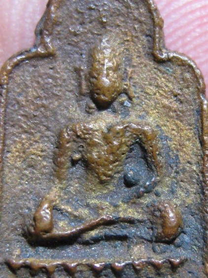 เหรียญหล่อท่านเจ้าคุณรัตน์ ปี2499 เนื้อทองผสม วัดชีโพน จ.อยุธยา หลวงพ่อจงปลุกเสก มาพร้อมบัตรรับรอง