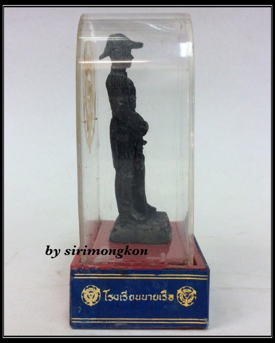 กรมหลวงชุมพรเขตอุดมศักดิ์ โรงเรียนนายเรือ ขนาดบูชา สูง3นิ้ว เนื้อโลหะรมดำ พร้อมแท่นครอบเดิมๆ