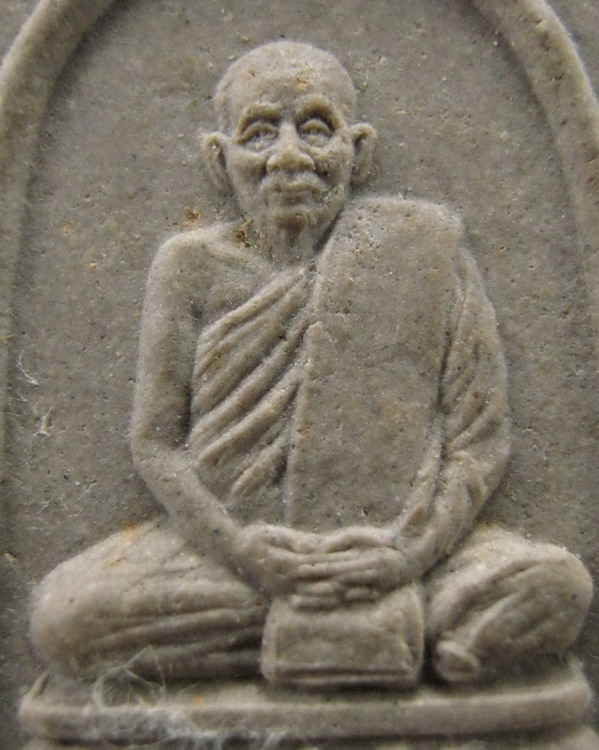 พระเนื้อผง สมเด็จญาณสังวรฯ รุ่น 80 พรรษา พิมพ์รูปเหมือน ปี2536 กทม