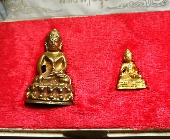 *เคาะเดียวแดง* พระกริ่งคู่พระชัยวัฒน์ หลวงปู่คร่ำ วัดวังหว้า จ.ระยอง กล่องเดิม #2