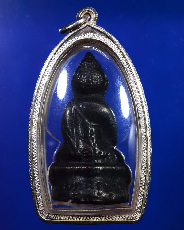 พระกริ่งรุ่นแรกหลวงพ่อพูล วัดไผ่ล้อม นครปฐม