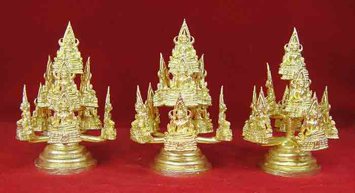 ***ยกขุด 3 ช่อ***พระพุทธชินราชมงคลหล่อช่อ ๙ องค์ เนื้อทองเหลือง ขนาดช่อตั้งบูชา 3 นิ้ว