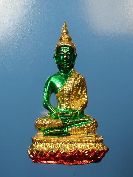 [[ ทุกรายการเคาะแรกเริ่ม 20 บาท ]] พระกริ่งพระแก้ว มรกต ปี 2525 สวยๆครับ