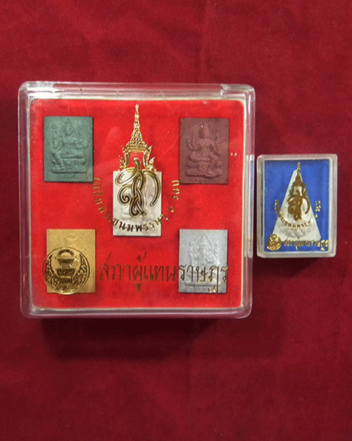 พระชุดเทพมงคล สก.เฉลิมพระชนมพรรษา ๖ รอบ ปี. ๒๕๔๗