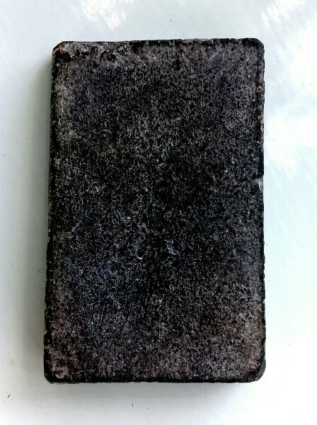 พระสมเด็จหลวงปู่นาคพิมพ์เทวดาปรกโพธิ์เนื้อผงใบลานสวยๆครับ