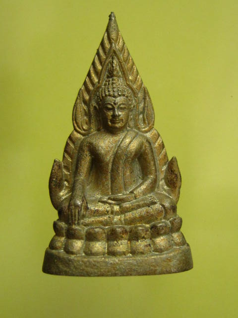 รูปหล่อพระพุทธชินราชอินโดจีน ย้อนยุค เสาร์ ๕ ปี 2553....สวยๆๆ เบาๆๆ 
