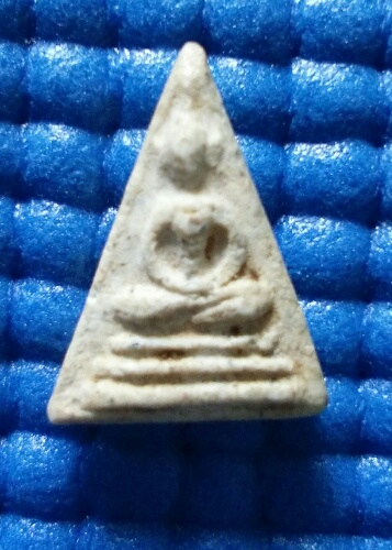 สมเด็จ. พิมพ์ สามเหลี่ยม พิมพ์เล็ก หลวงปู่นาค ปี2495. วัดระฆังองค์ที่3