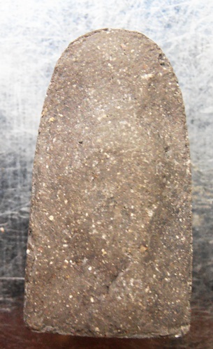 หลวงปู่ทวดหลวงปู่หมุนเนื้อเทาแข้งขีดสวยๆครับ