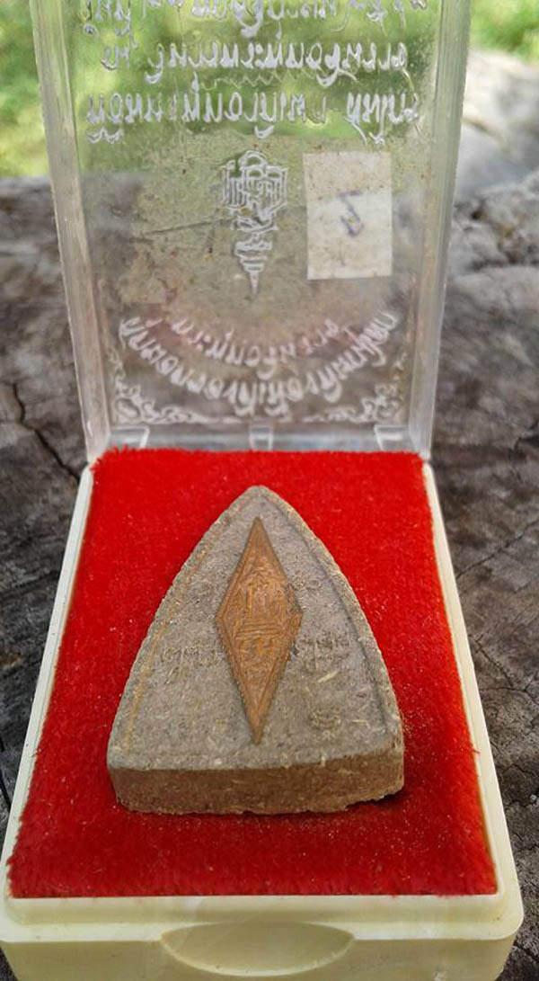 พระพุทธชินราช รุ่น ญสส กรรมการ เนื้อว่านหน้ากากเงิน พ.ศ.2543 หลวงปู่หมุน หลวงปู่คำพันธ์ ฯลฯ