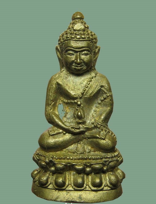 กริ่งมหาจักรพรรดิ์ วัดหลักเมือง เนื้อโสฬสธาตุเหล็กไหล เคาะเดียว(ขออนุญาตใช้ภาพเจ้าขอเดิม)