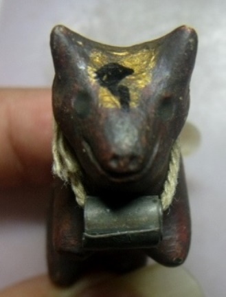 **วัดใจ**วัวธนูเนื้อผงลงสีฝุ่น ตะกรุดผูกคอ จารยันต์**ใช้ป้องกันภัยอันตราย ป้องกันภูตผีปีศาจ เฝ้าบ้าน