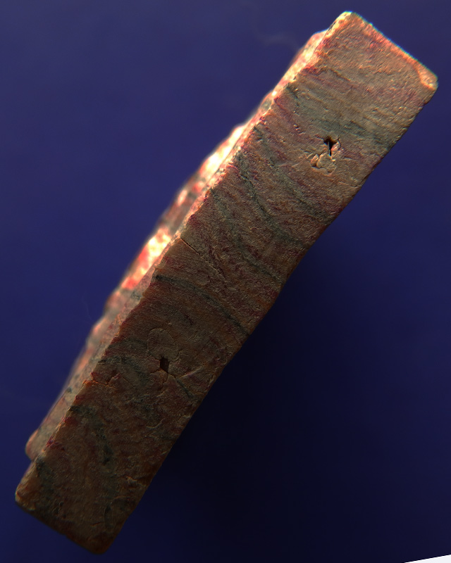 15.สมเด็จหลวงพ่อแพ วัดพิกุลทอง พิมพ์ฐานสิงห์ สายรุ้ง ตะกรุดทอง 3 กษัตริย์ ติดแผ่นทอง พร้อมกล่องเดิม