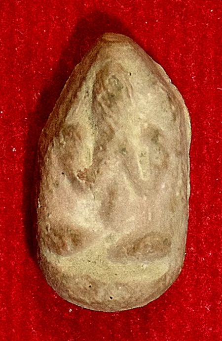 พระปิดตาหลวงพ่อเงิน วัดห้วยเขน จ.พิจิตร