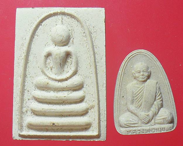 หลวงพ่อแพ วัดพิกุลทอง สิงห์บุรี2องค์เคาะเดียวแดงชุดที่5