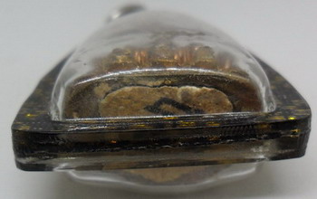 พระกริ่ง ฉลองกฐิน เนื้อทองแดงผิวไฟ ก้นอุดผงพรายกุมารหลวงปู่ทิม ปี 48 หมายเลข490(มีรอยจาร)