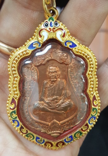 หลวงปู่หมุน เหรียญเสมารุ่นแรก รุ่น "มหาสมปรารถนา" เนื้อทองแดงผิวไฟแสบตา 3โค๊ด ปี 2543 