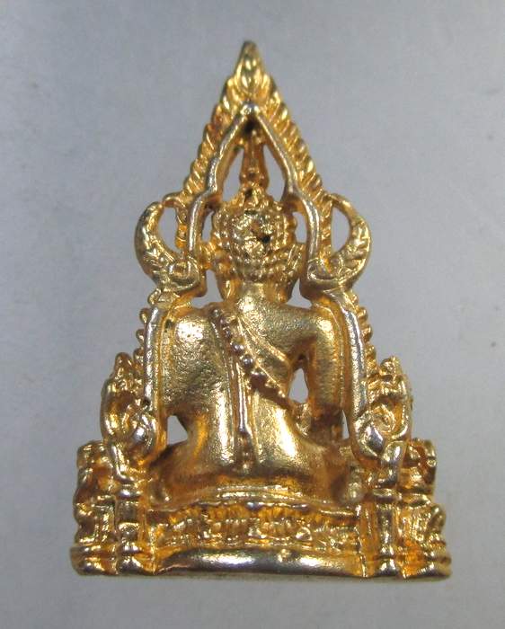 ๒๐ รูปหล่อพระพุทธชินราช กะไหล่ทอง
