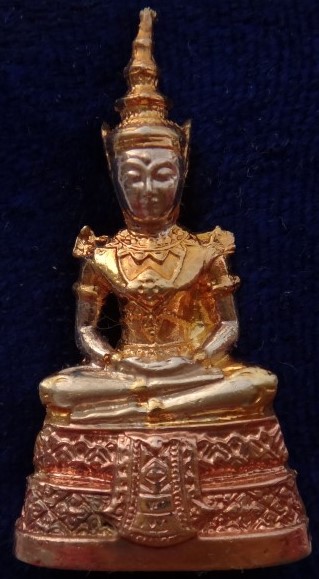 พระแก้วมรกต กรมสรรพสามิต เนื้อเงิน 3k เคาะเดียว 