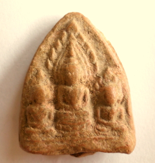 พระสามพี่น้อง สวยแท้ๆ 