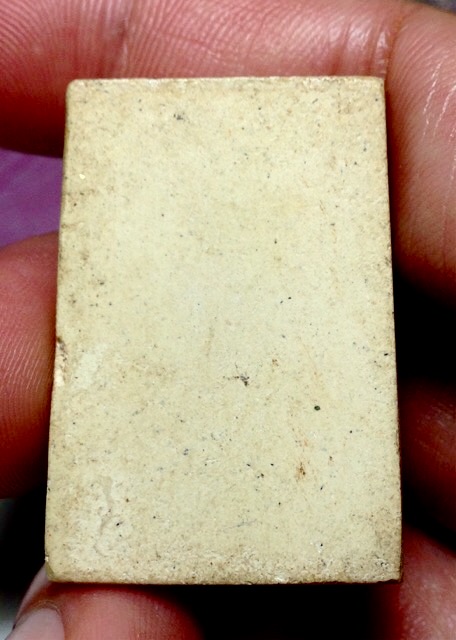 พระผงรุ่นแรก ปี 2500 หลวงปู่จันทร์ วัดศรีเทพ