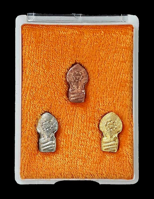 จิ๋วแต่แจ๋ว พระปรกใบมะขาม รุ่นพูลสุข หลวงพ่อพูล วัดไผ่ล้อม จ.นครปฐม ปี2544