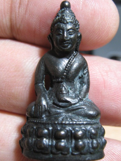 พระกริ่งโสฬส มปร.เนื้อทองเหลือง ปี2515 วัดราชประดิษฐ์ กรุงเทพฯ หลวงปู่ทิม ปลุกเสก มาพร้อมบัตรรับรอง