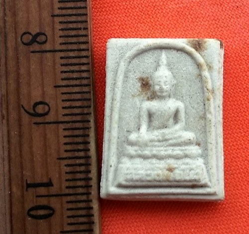เริ่ม 10 บาท กับ พระผงหลวงพ่อโต  ...CW367
