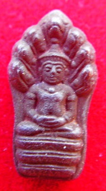 พระนาคปรกใบมะขาม วัดป่าประดู่ จ.ระยอง หลังยันต์ นะ ช่า ลี ติ