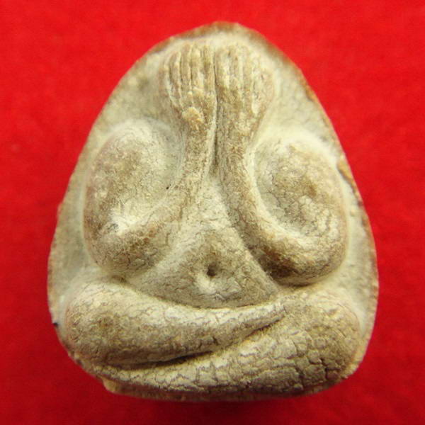 พระปิดตามหาเสน่ห์ หลังยันต์พุทโธ ปี 21 หลวงปู่โต๊ะ วัดประดู่ฉิมพลี ประธานปลุกเสกวัดลาดปลาเค้า