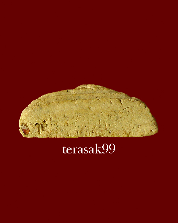 พระนางกวักสามเหลี่ยมมียันต์ เนื้อผงว่านน้ำมันผสมพลอยเสก  หลวงพ่อกวย วัดโฆสิตาราม จ.ชัยนาท