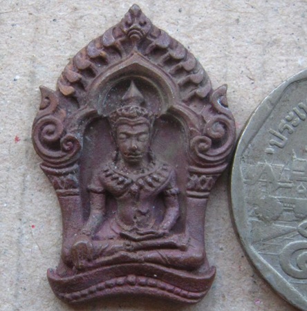 พระยอดขุนพลบ้านค่าย รุ่นแรก หลวงพ่อสาคร วัดหนองกรับ จ ระยอง ปี2552หมายเลข16922 เนื้อสำริด+กล่องเดิม