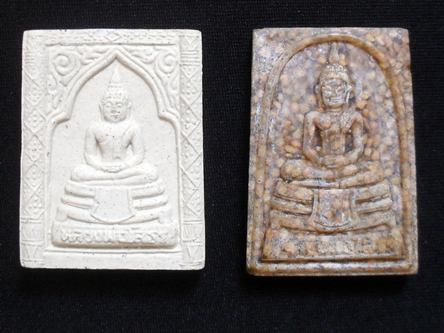 หลวงพ่อโสธร 2องค์ครับ