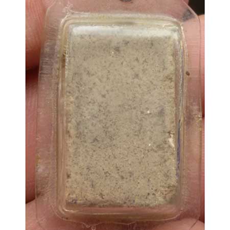 พระผงหลวงปู่ทวด เลี่ยมเก่าพร้อมใช้ 