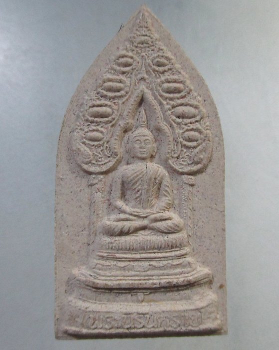 ๒๐ พระนิรันตราย วัดเขาบางทราย จ ชลบุรี โรยเกศา  กล่องเดิม