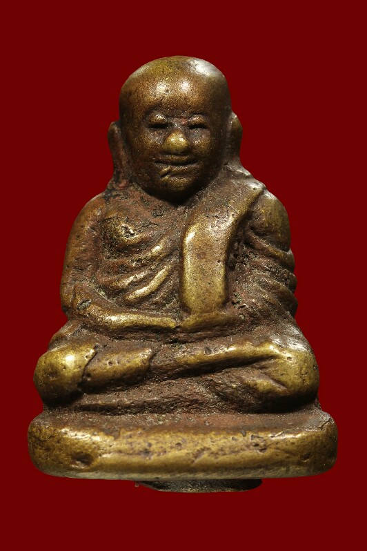 หลวงพ่อเงิน พิมพ์นิยมมีมือรอง