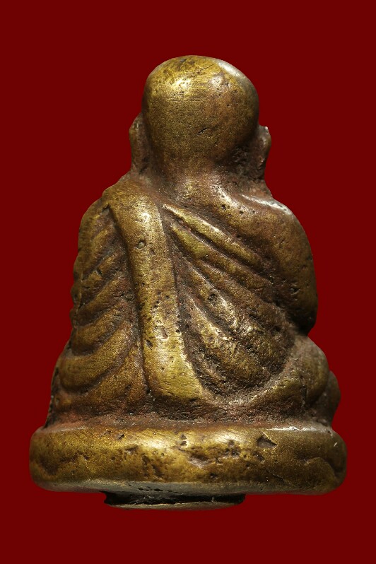 หลวงพ่อเงิน พิมพ์นิยมมีมือรอง