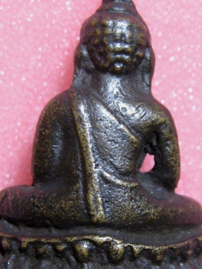 พระกริ่งรักษาดินแดน ปี2513 เนื้อทองเหลือง จ.กรุงเทพฯ ท่านเจ้าคุณนรฯ ปลุกเสก มาพร้อมบัตรรับรองความแท้