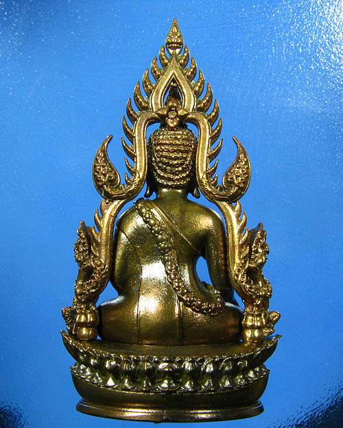 พุทธชินราช จอมราชันย์ ฉลุลอยองค์ นวโลหะ หมายเลข 2622