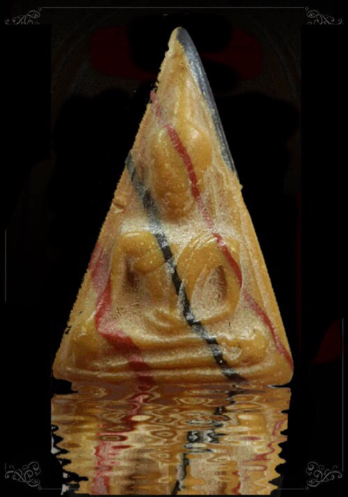 นางพญาสายรุ้ง วัดบ่อวิน จ.ชลบุรี  ปี พ.ศ.2515-2516 หลวงปู่ทิม วัดละหารไร่  ปลุกเสก