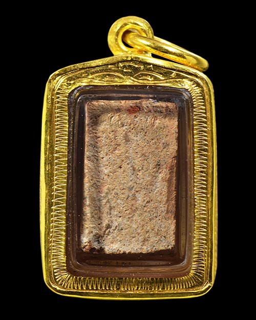 กรุเก่า2522 พระกรุนาดูนตัดเดี่ยว จ.มหาสารคาม พิมพ์เจ้าเงาะ สภาพสวยมาก+เลี่ยมทองครับ