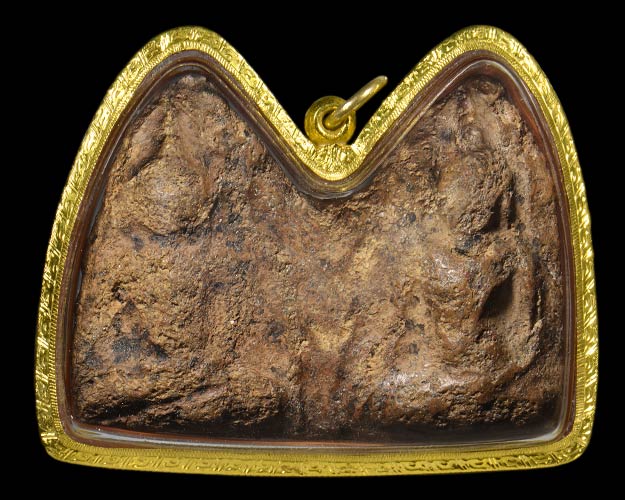 พระขุนแผนพลายคู่ กรุบ้านกร่าง จ.สุพรรณบุรี พิมพ์หน้ามงคลใหญ่ เนื้อดิน+เลี่ยมทอง+บัตรรับรองครับ