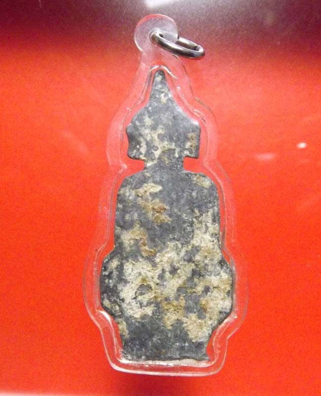 พระกรุเชียงแสน พิมพ์ตุ๊กตาใหญ่ ลงทองในกรุ