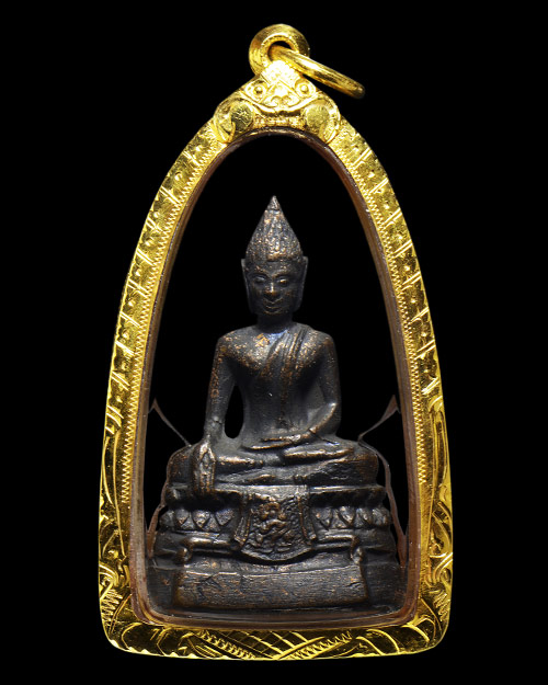 พระกริ่ง ภปร. วัดบวรนิเวศฯ เนื้อทองแดง 2508 ตะไบหยาบ หูยาว+เลี่ยมทอง+บัตรรับรองครับ