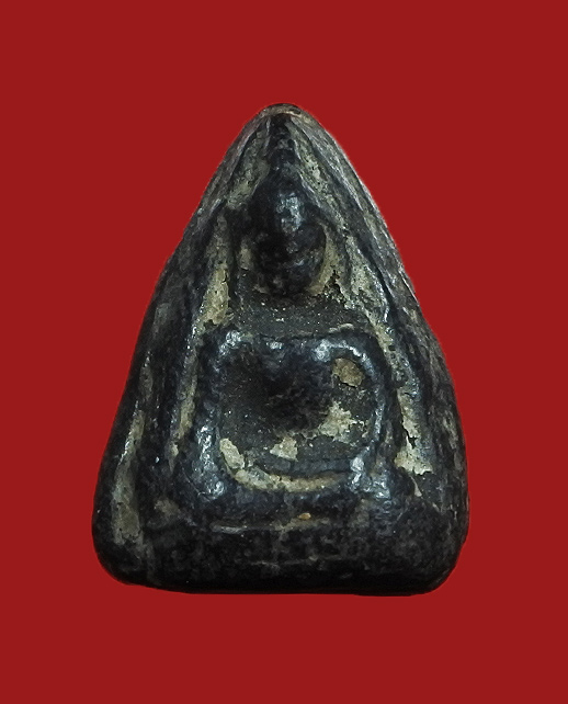 	พระเม็ดน้อยหน่า หลังยันต์ เนื้อผงใบลาน กรุวัดศาลาปูน จ.พระนครอยุธยา ฟอร์มสวย เนื้อจัด