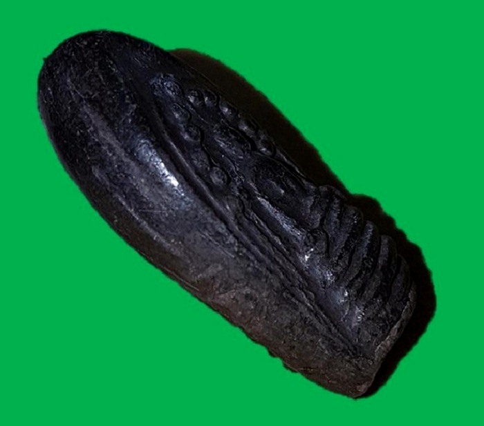 พระกริ่งคลองตะเคียนสองหน้า กรุวัดประดู่ทรงธรรม อยุธยา กริ่งดังกังวานเนื้อดินผสมใบลานเผาสวยๆครับ