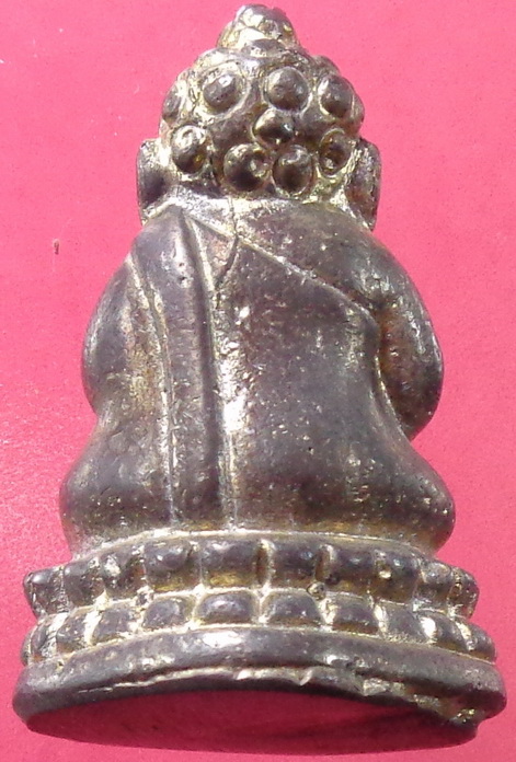 พระชัยหล่อโบราณ วัดสุทัศน์เทพวราราม กรุงเทพฯ สวยครับ