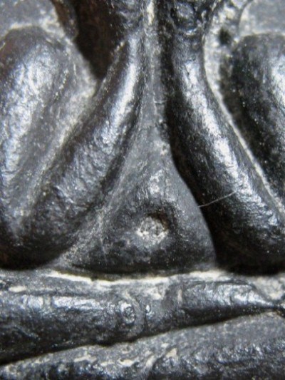 พระปิดตา ปี2516 เนื้อดำ วัดยายร้า จ.ระยอง หลวงปู่ทิม ปลุกเสก สภาพพอสวย