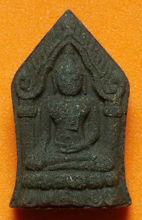 ขุนแผนทรงพลเล็กจินดามณีหลังตะกรุดเงิน