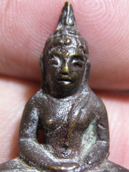 พระกริ่งรักษาดินแดน ปี2513 เนื้อทองเหลือง จ.กรุงเทพฯ ท่านเจ้าคุณนรฯ ปลุกเสก มาพร้อมบัตรรับรองความแท้